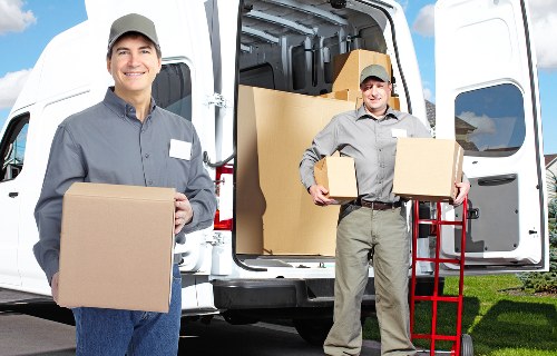 Local transfer station handling separated waste materials in South London